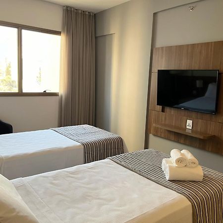 Hotel Vivenzo Savassi Бело Оризонти Екстериор снимка