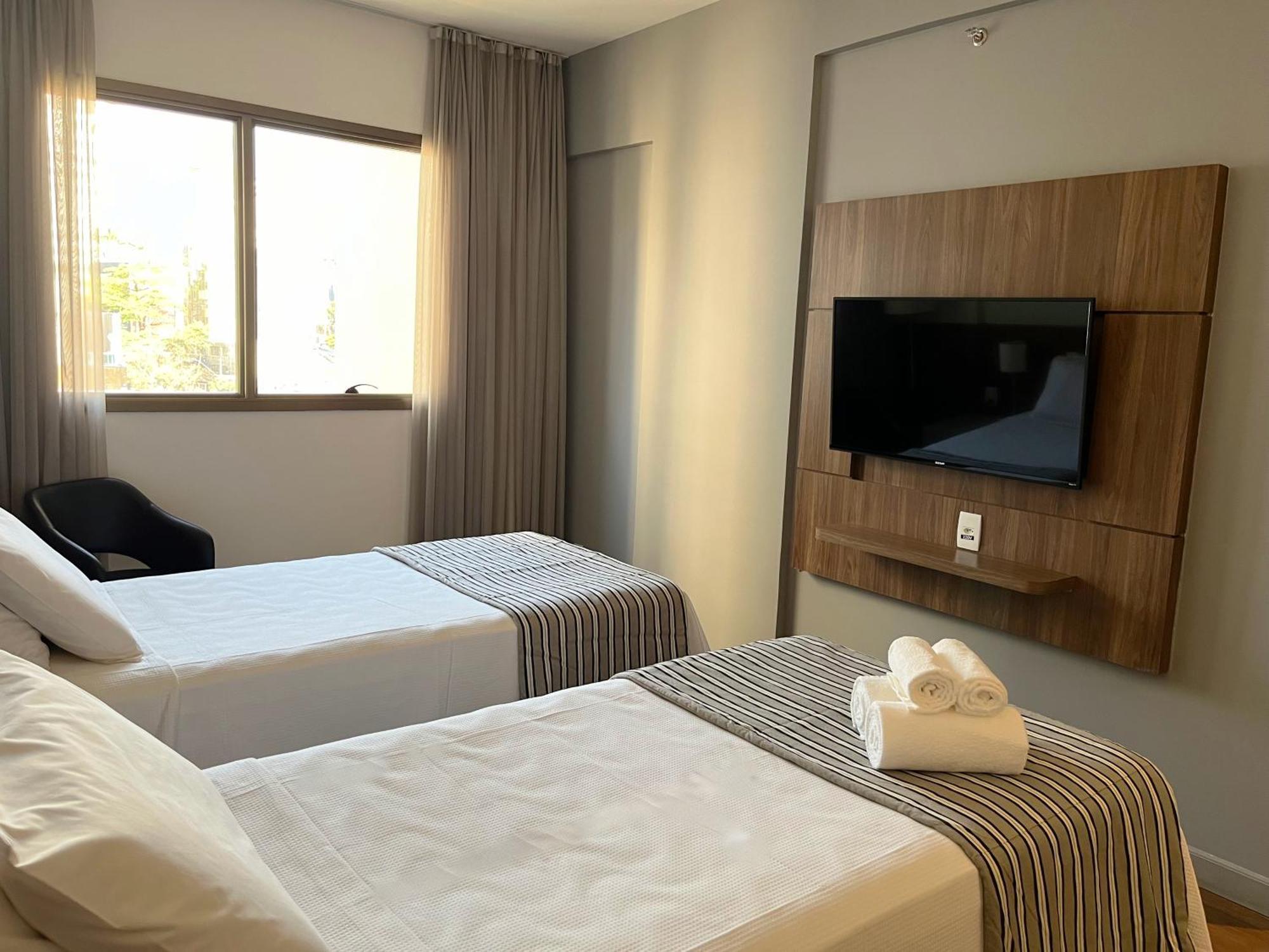 Hotel Vivenzo Savassi Бело Оризонти Екстериор снимка