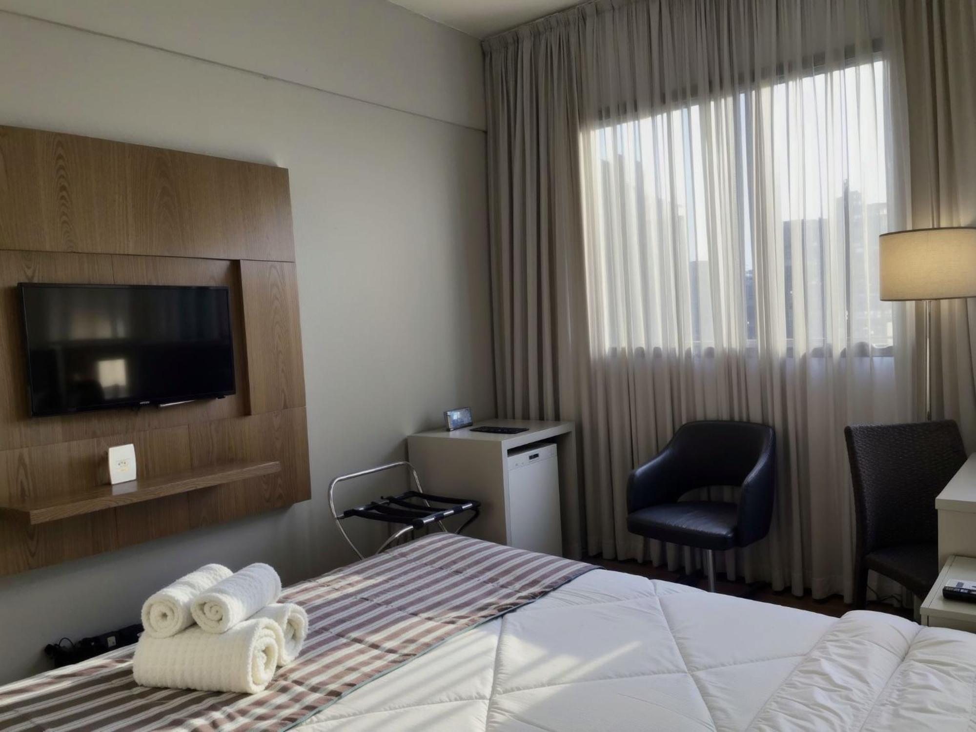Hotel Vivenzo Savassi Бело Оризонти Екстериор снимка